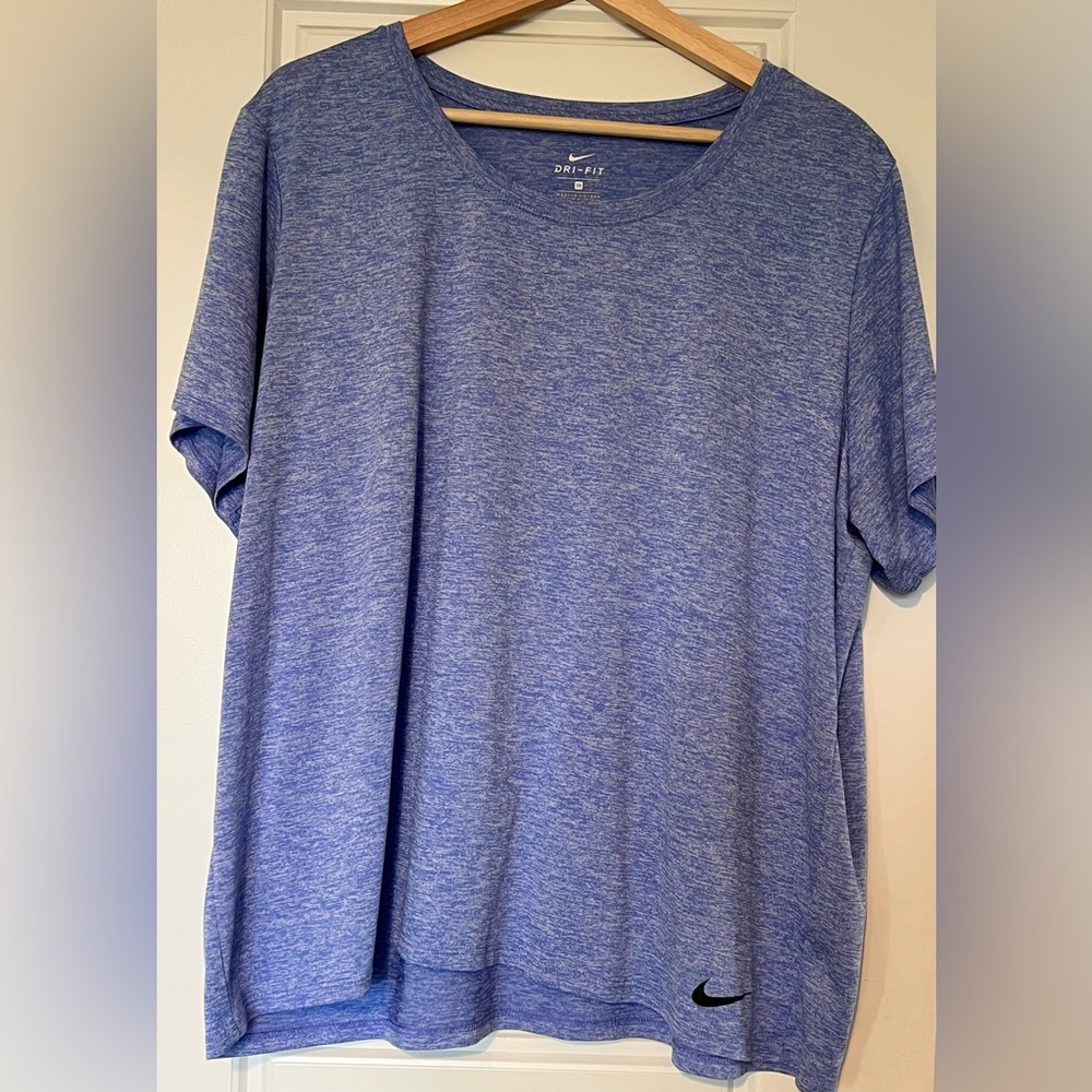 Nike Women's Heathered Blue Short Sleeve Tee